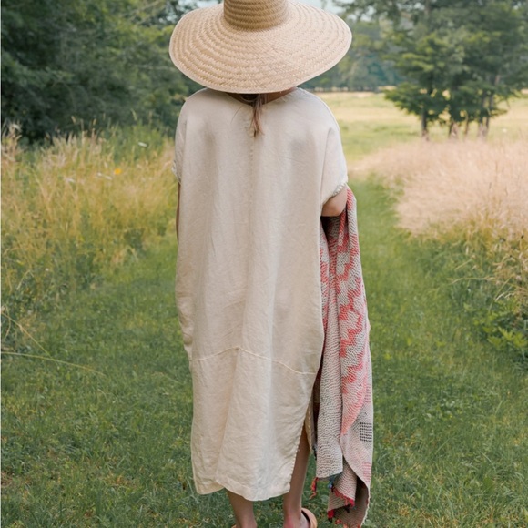 Artemesia Thea Dress - Picture 8 of 9